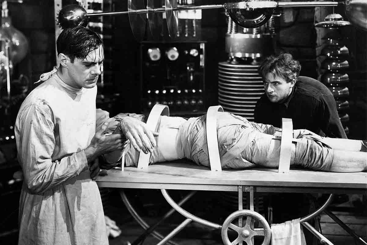 Frankenstein (1931) review